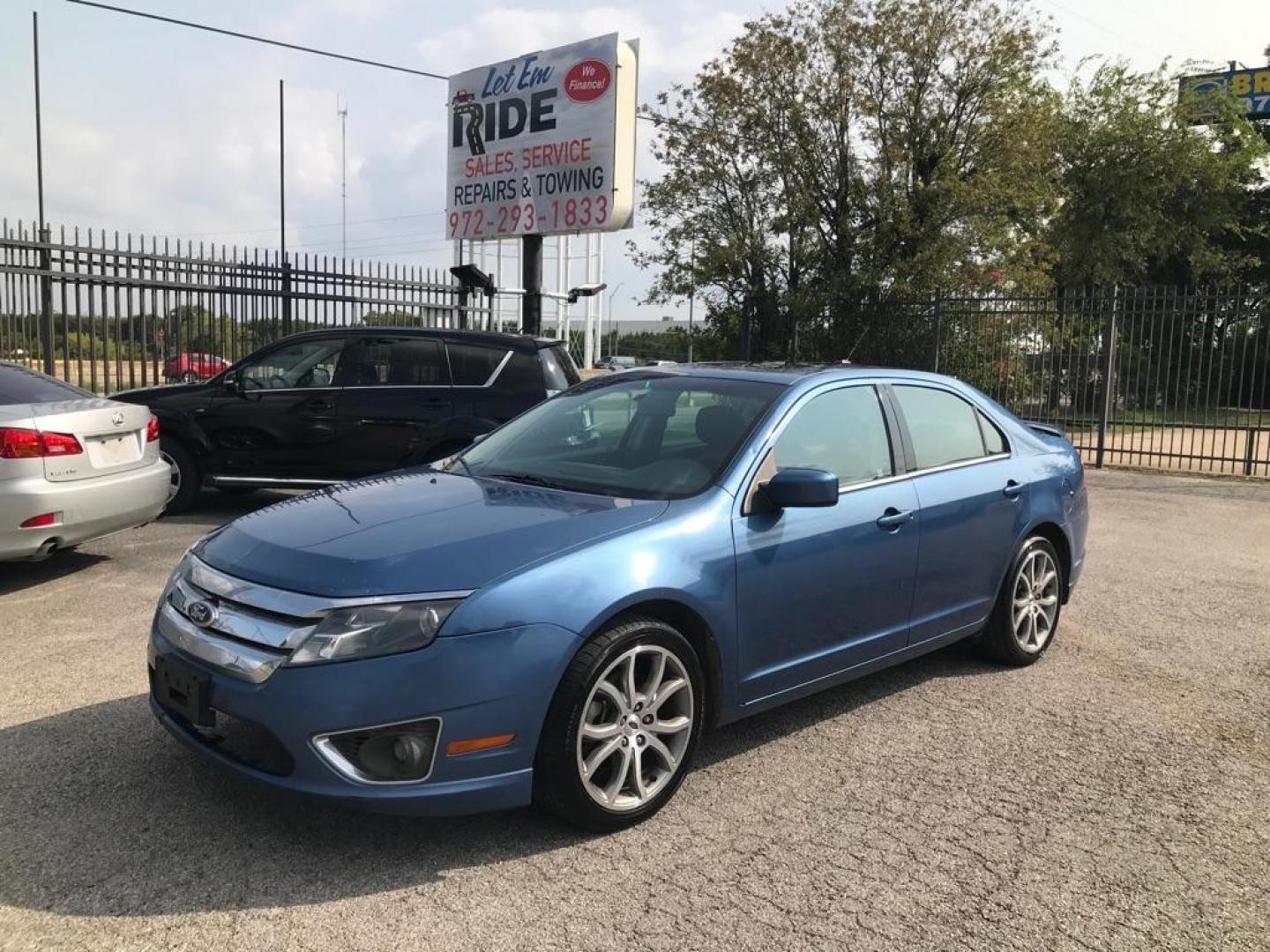 2010 BLUE FORD FUSION SE (3FAHP0HG2AR) with an 3.0L engine, Automatic transmission, located at 1507 S Hwy 67, Cedar Hill, TX, 75104, (972) 293-1833, 32.556370, -96.973297 - Photo#0