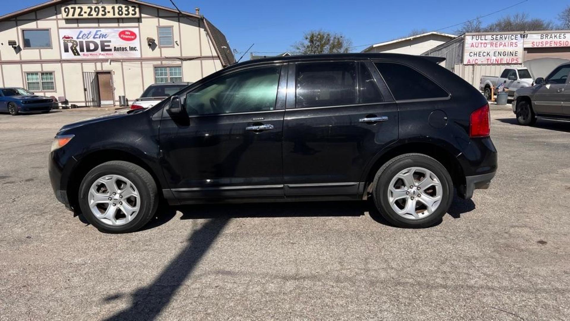 2011 BLACK FORD EDGE SEL (2FMDK3JC6BB) with an 3.5L engine, Automatic transmission, located at 1507 S Hwy 67, Cedar Hill, TX, 75104, (972) 293-1833, 32.556370, -96.973297 - Photo#6