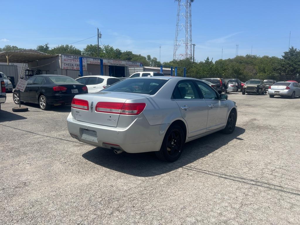 photo of 2010 LINCOLN MKZ 4DR