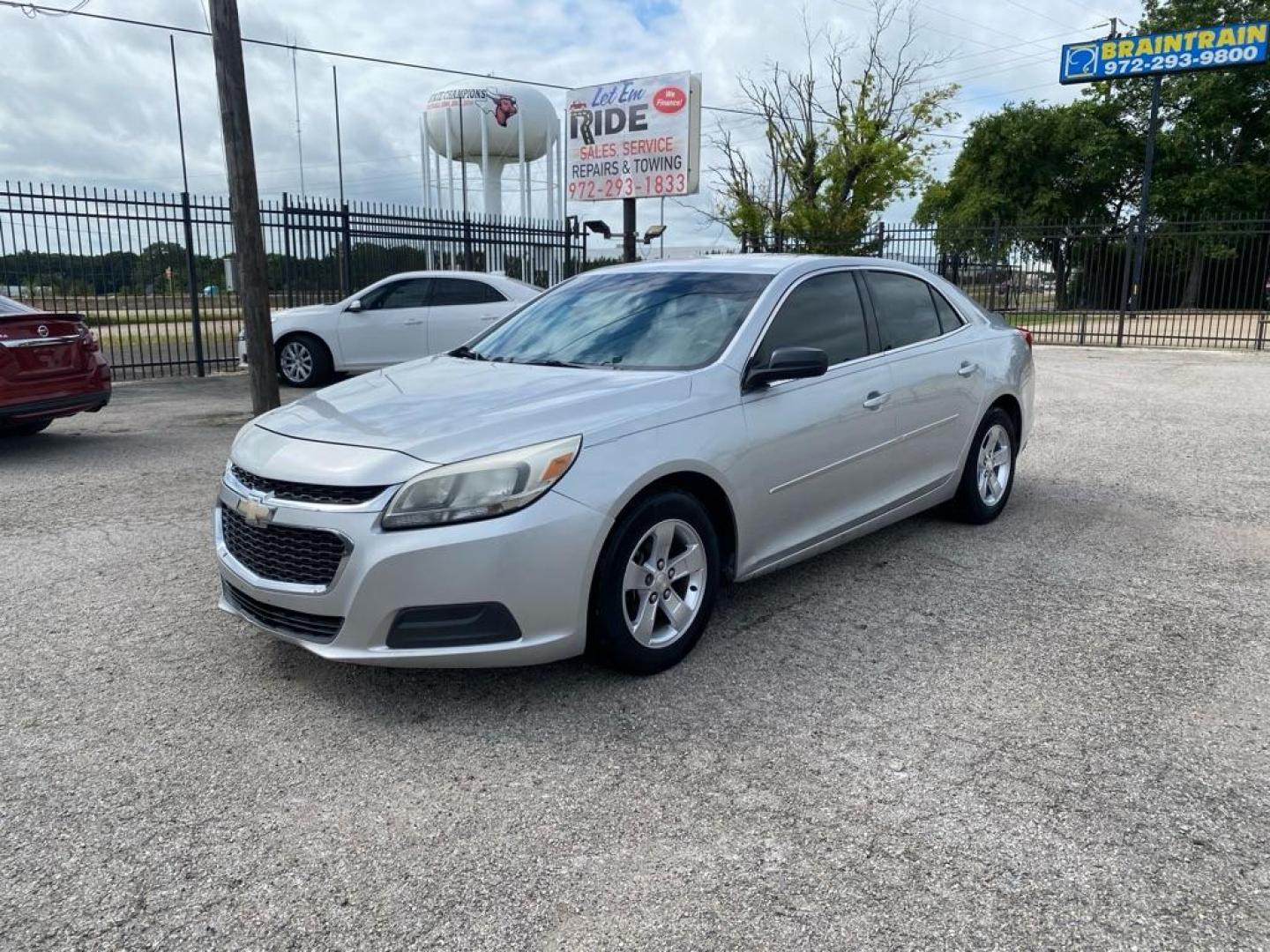 2014 SILVER CHEVROLET MALIBU LS (1G11B5SL4EF) with an 2.5L engine, Automatic transmission, located at 1507 S Hwy 67, Cedar Hill, TX, 75104, (972) 293-1833, 32.556370, -96.973297 - Photo#0