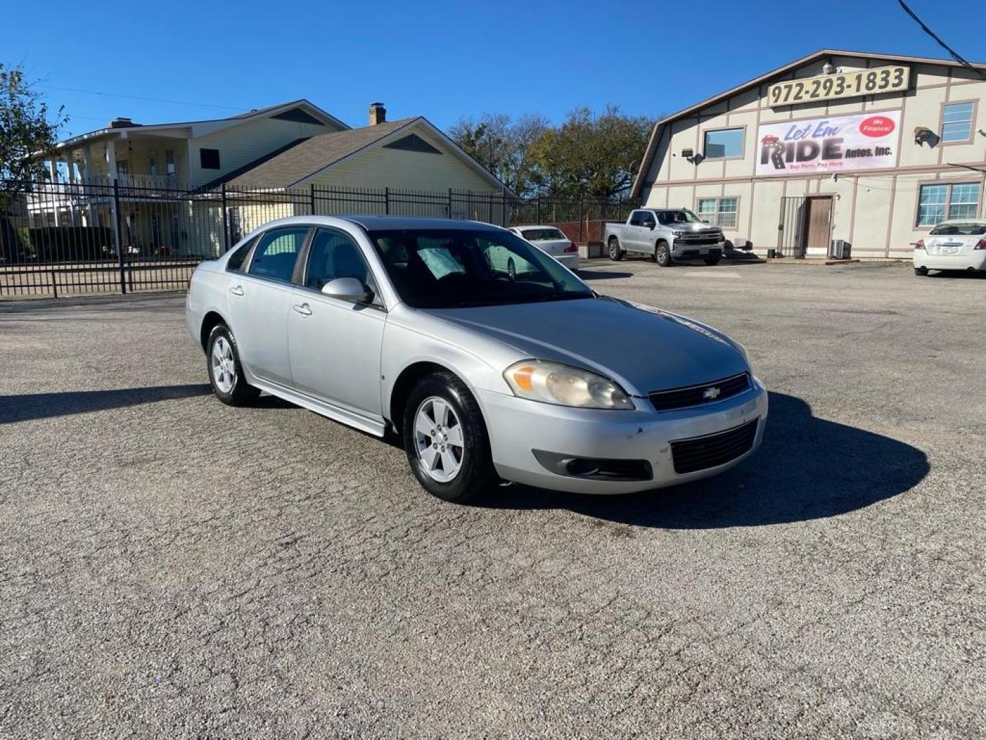 2010 SILVER CHEVROLET IMPALA LT (2G1WB5EK3A1) with an 3.5L engine, Automatic transmission, located at 1507 S Hwy 67, Cedar Hill, TX, 75104, (972) 293-1833, 32.556370, -96.973297 - Photo#1