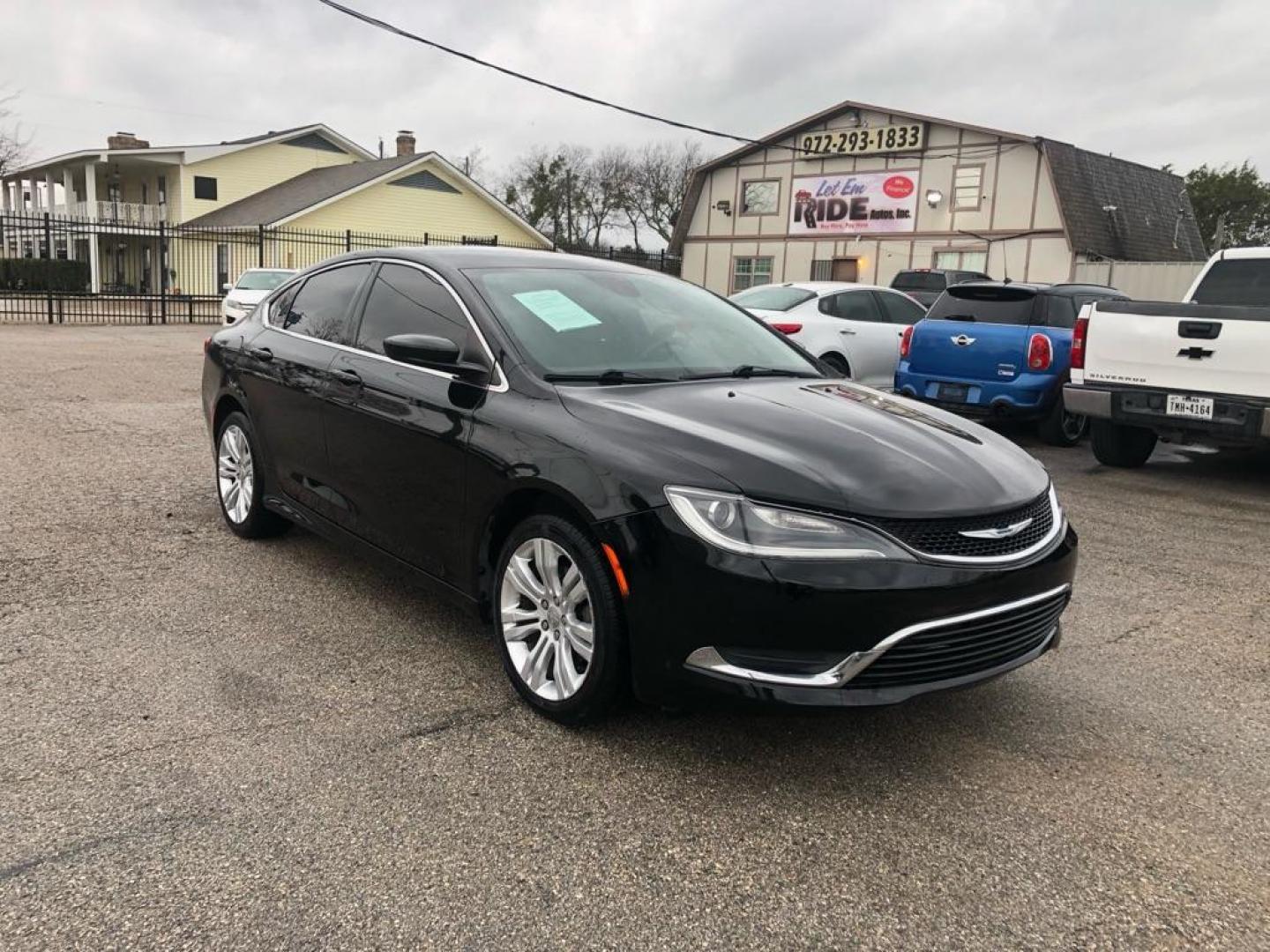 2015 BLACK CHRYSLER 200 LIMITED (1C3CCCAB0FN) with an 2.4L engine, Automatic transmission, located at 1507 S Hwy 67, Cedar Hill, TX, 75104, (972) 293-1833, 32.556370, -96.973297 - Photo#0