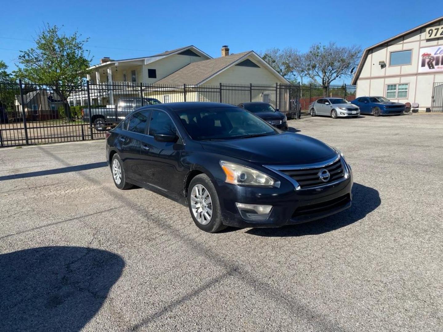 2015 BLUE NISSAN ALTIMA 2.5 (1N4AL3AP2FC) with an 2.5L engine, Continuously Variable transmission, located at 1507 S Hwy 67, Cedar Hill, TX, 75104, (972) 293-1833, 32.556370, -96.973297 - Photo#0