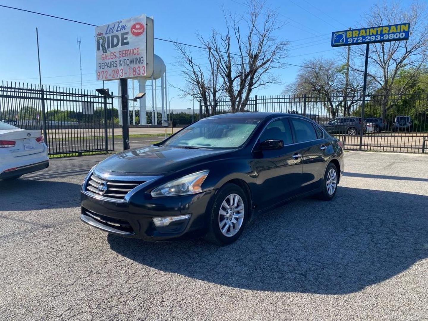 2015 BLUE NISSAN ALTIMA 2.5 (1N4AL3AP2FC) with an 2.5L engine, Continuously Variable transmission, located at 1507 S Hwy 67, Cedar Hill, TX, 75104, (972) 293-1833, 32.556370, -96.973297 - Photo#3