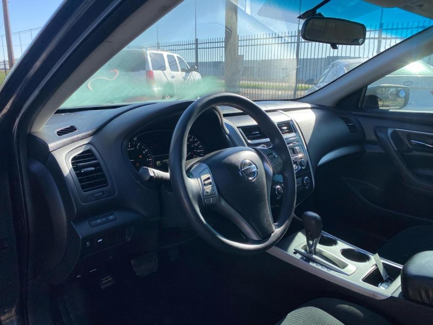 2015 BLUE NISSAN ALTIMA 2.5 (1N4AL3AP2FC) with an 2.5L engine, Continuously Variable transmission, located at 1507 S Hwy 67, Cedar Hill, TX, 75104, (972) 293-1833, 32.556370, -96.973297 - Photo#4