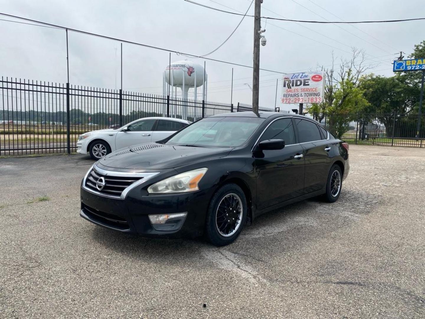 2013 BLACK NISSAN ALTIMA 2.5 (1N4AL3AP4DN) with an 2.5L engine, Continuously Variable transmission, located at 1507 S Hwy 67, Cedar Hill, TX, 75104, (972) 293-1833, 32.556370, -96.973297 - Photo#0