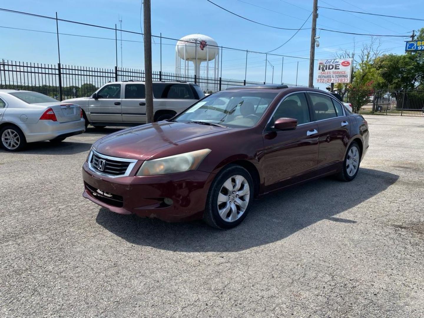 2009 MAROON HONDA ACCORD EXL (1HGCP36859A) with an 3.5L engine, Automatic transmission, located at 1507 S Hwy 67, Cedar Hill, TX, 75104, (972) 293-1833, 32.556370, -96.973297 - Photo#0