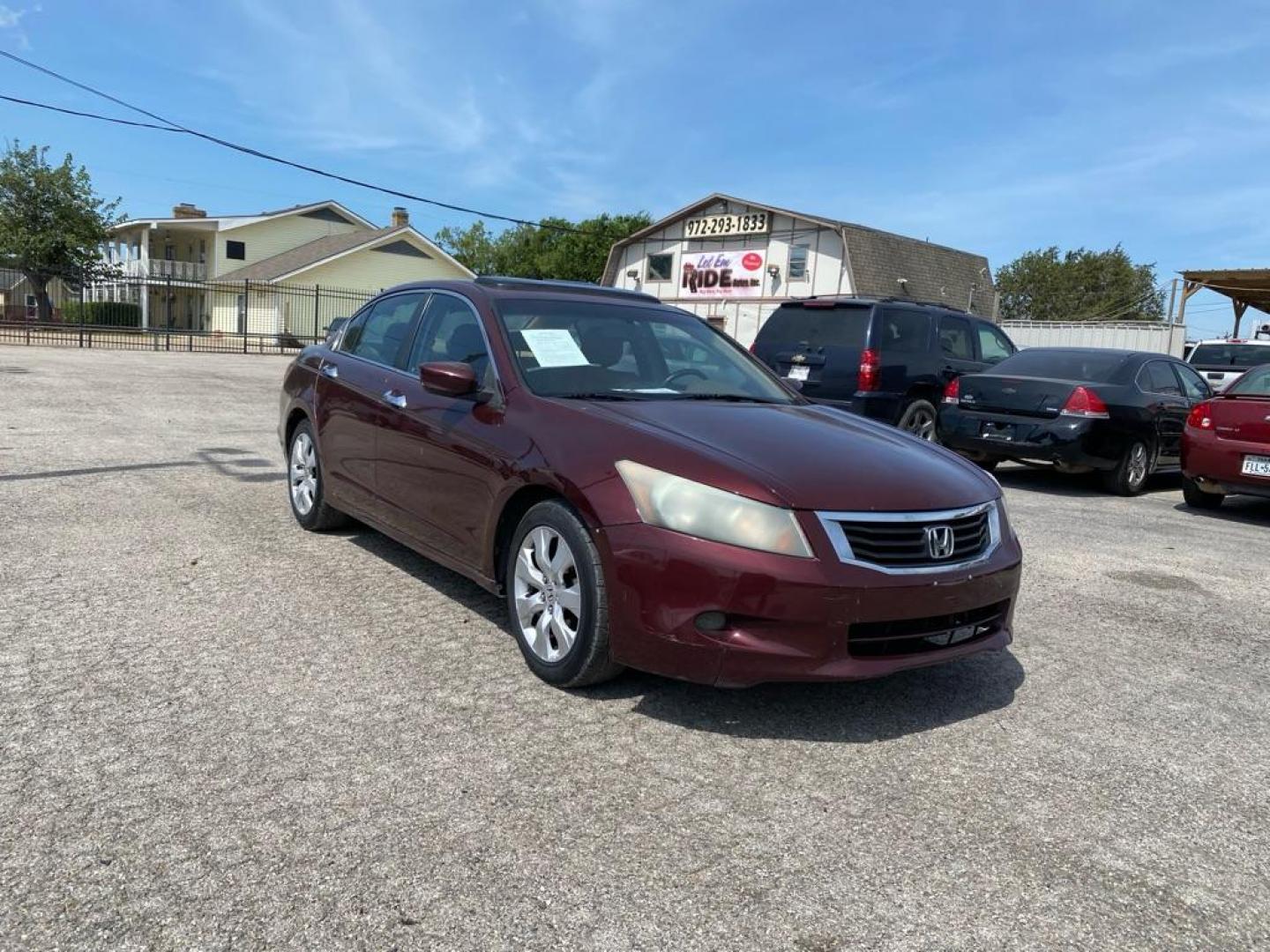 2009 MAROON HONDA ACCORD EXL (1HGCP36859A) with an 3.5L engine, Automatic transmission, located at 1507 S Hwy 67, Cedar Hill, TX, 75104, (972) 293-1833, 32.556370, -96.973297 - Photo#1