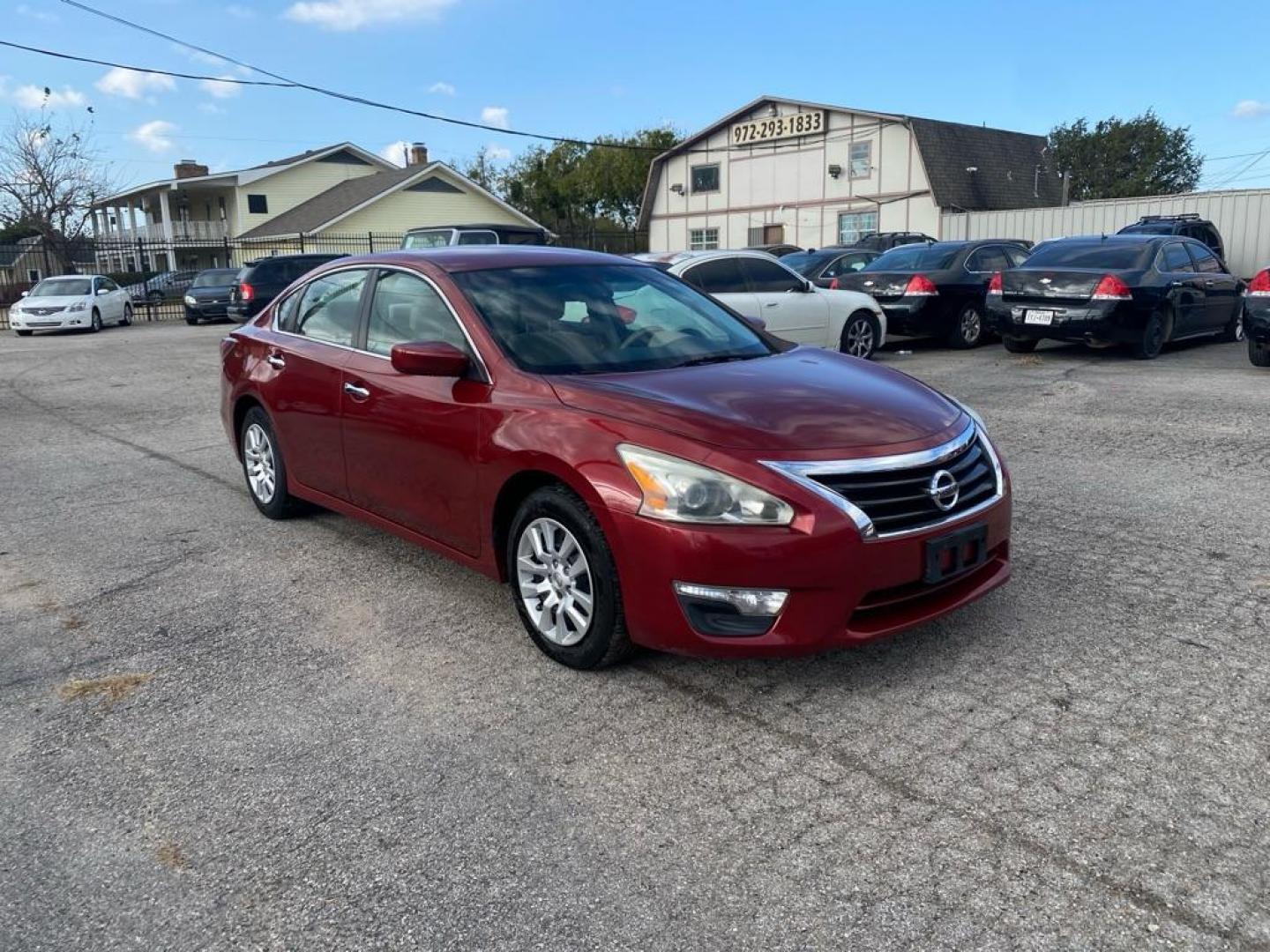 2014 RED NISSAN ALTIMA 2.5 (1N4AL3AP2EN) with an 2.5L engine, Continuously Variable transmission, located at 1507 S Hwy 67, Cedar Hill, TX, 75104, (972) 293-1833, 32.556370, -96.973297 - Photo#1