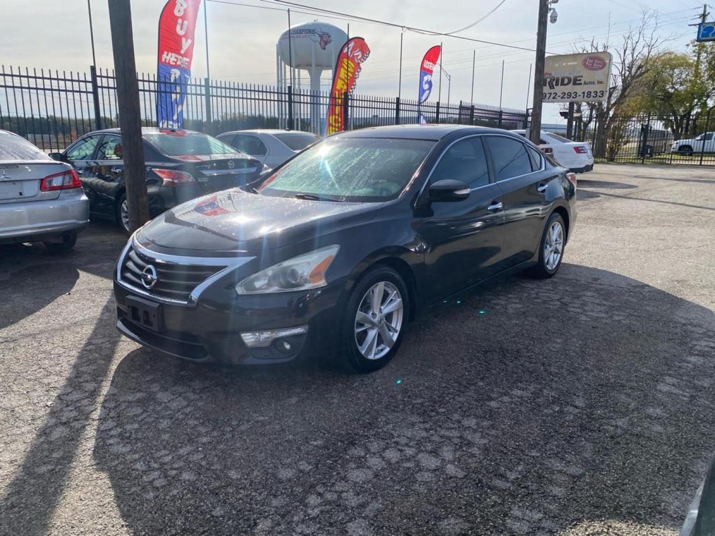 2014 BLACK NISSAN ALTIMA 2.5 (1N4AL3AP2EN) with an 2.5L engine, Continuously Variable transmission, located at 1507 S Hwy 67, Cedar Hill, TX, 75104, (972) 293-1833, 32.556370, -96.973297 - Photo#0