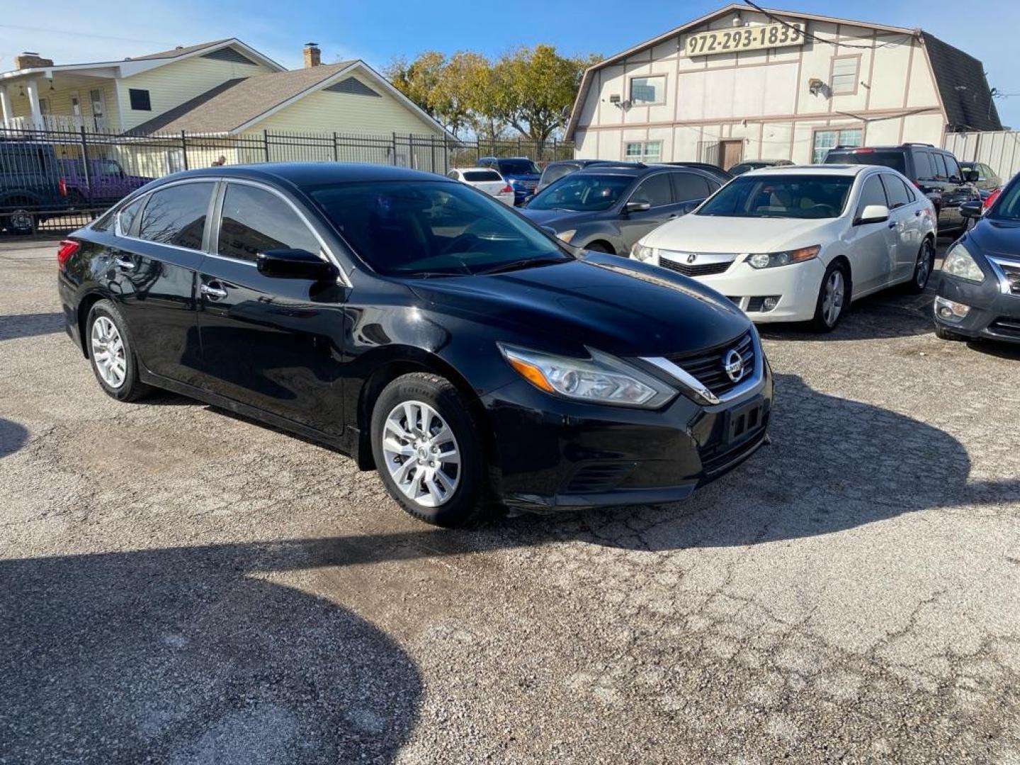 2016 BLACK NISSAN ALTIMA 2.5 (1N4AL3APXGN) with an 2.5L engine, Continuously Variable transmission, located at 1507 S Hwy 67, Cedar Hill, TX, 75104, (972) 293-1833, 32.556370, -96.973297 - Photo#1