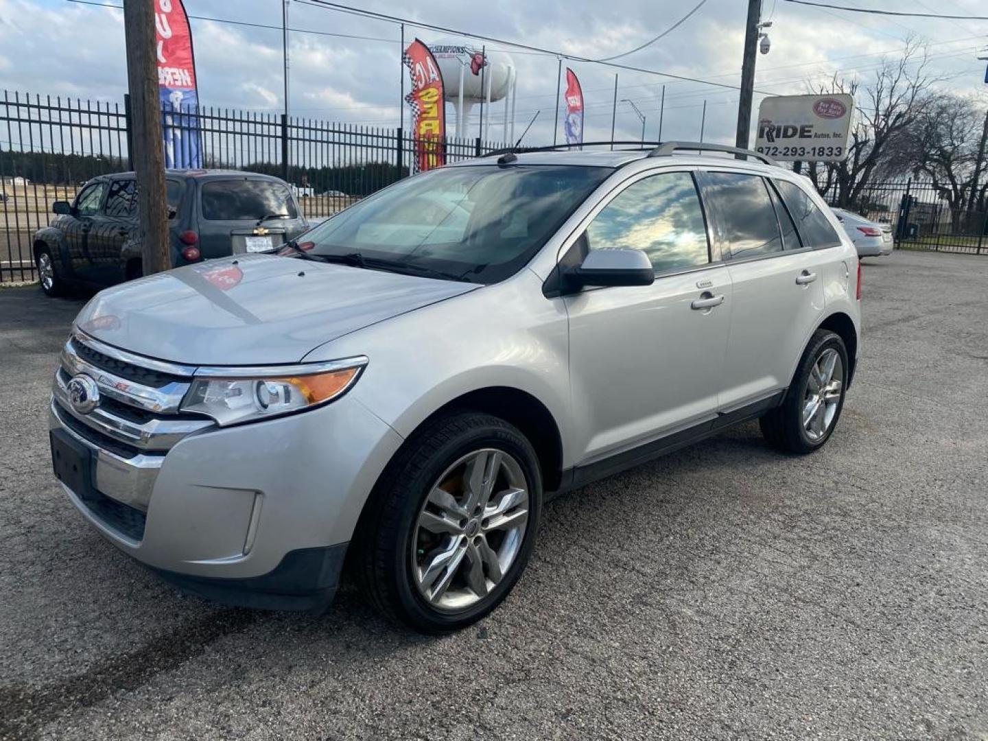 2012 SILVER FORD EDGE SEL (2FMDK4JC9CB) with an 3.5L engine, Automatic transmission, located at 1507 S Hwy 67, Cedar Hill, TX, 75104, (972) 293-1833, 32.556370, -96.973297 - Photo#0