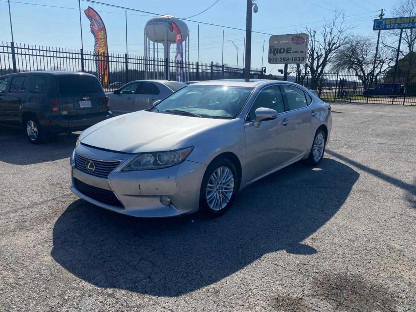 2013 SILVER LEXUS ES 350 (JTHBK1GG0D2) with an 3.5L engine, Automatic transmission, located at 1507 S Hwy 67, Cedar Hill, TX, 75104, (972) 293-1833, 32.556370, -96.973297 - Photo#0