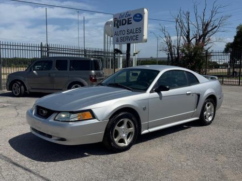 2004 FORD MUSTANG