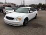 2006 WHITE /Pebble Cloth Interio FORD FIVE HUNDRED SE (1FAFP23196G) with an 3.0L engine, Continuously Variable transmission, located at 1507 S Hwy 67, Cedar Hill, TX, 75104, (972) 293-1833, 32.556370, -96.973297 - Photo#5