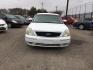 2006 WHITE /Pebble Cloth Interio FORD FIVE HUNDRED SE (1FAFP23196G) with an 3.0L engine, Continuously Variable transmission, located at 1507 S Hwy 67, Cedar Hill, TX, 75104, (972) 293-1833, 32.556370, -96.973297 - Photo#8