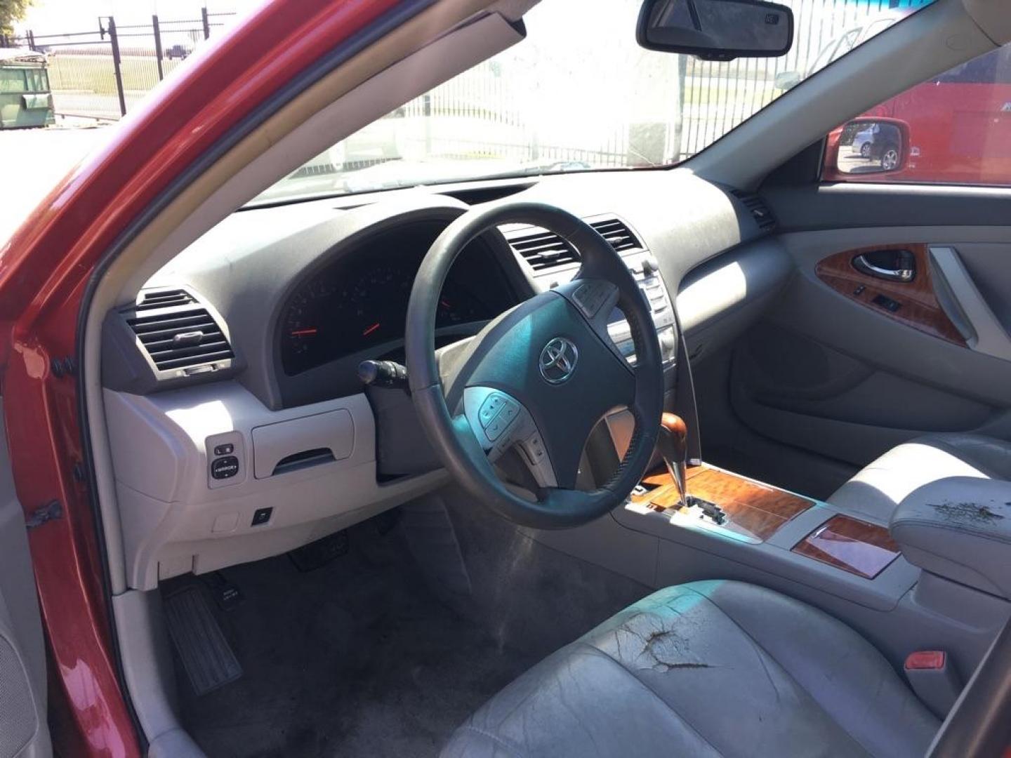 2010 RED /Ash Cloth Interior TOYOTA CAMRY BASE (4T4BF3EKXAR) with an 2.5L engine, Automatic transmission, located at 1507 S Hwy 67, Cedar Hill, TX, 75104, (972) 293-1833, 32.556370, -96.973297 - Photo#4